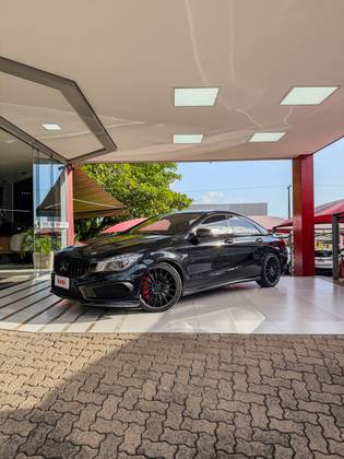 MERCEDES-BENZ CLA 45 AMG 2.0 16V TURBOCHARGED GASOLINA 4P AUTOMÁTICO